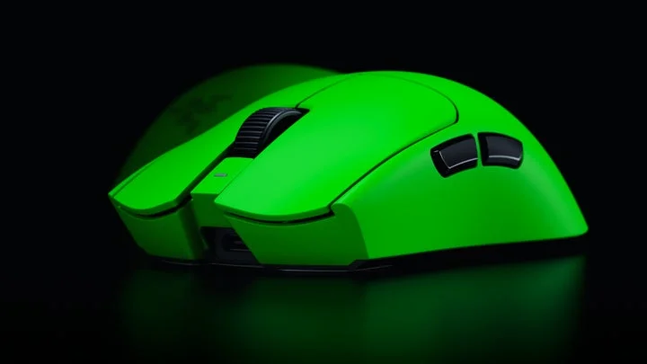 Esports GreenカラーのRazer Viper V4 Proゲーミングマウス