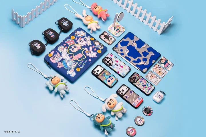 アニマルコスチュームのしんちゃんぬいぐるみやスマホケースが並ぶコレクション全ラインナップ