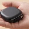 手のひらに収まるサイズ感の巻き取り式Type-Cケーブル本体