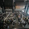 会場内の様子を俯瞰した展示会の風景