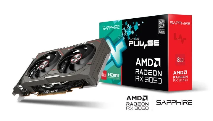 SAPPHIRE PULSE Radeon RX 9050 GAMING 8GB本体と製品パッケージ