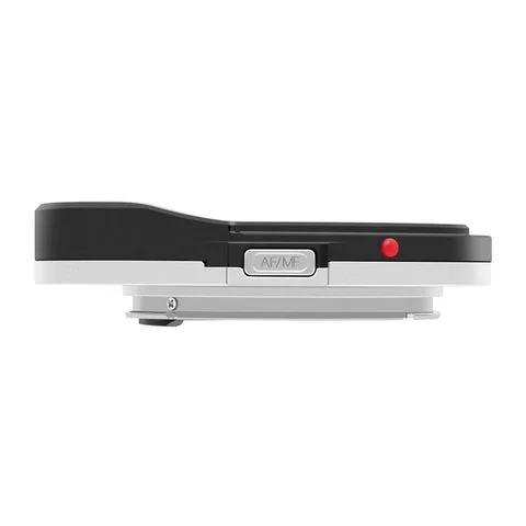Megadap M2RFマウントアダプターの側面(AF/MFスイッチ)