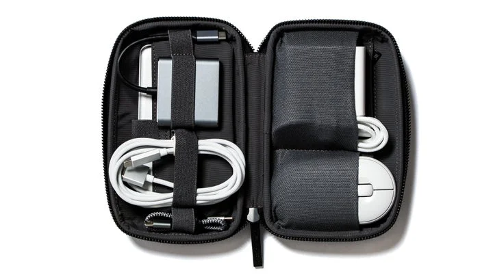 CU30 Utility Caseの内部収納レイアウト