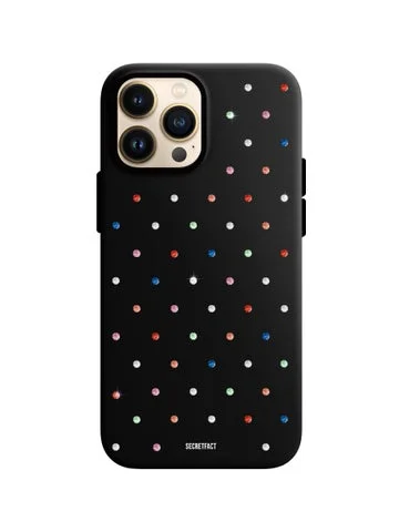 スワロフスキーが散りばめられた黒いスマートフォンケース