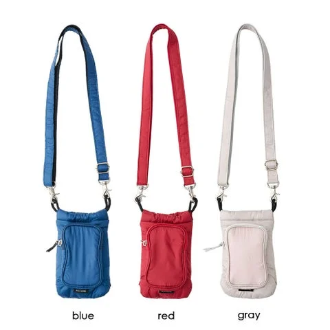 navy、red、grayの3色展開のAlpha pouch