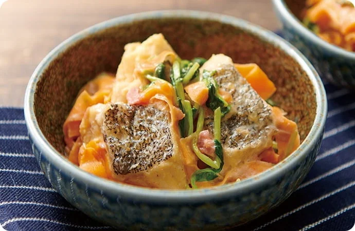 10分以内に調理されたたらとにんじんの梅マヨ和え