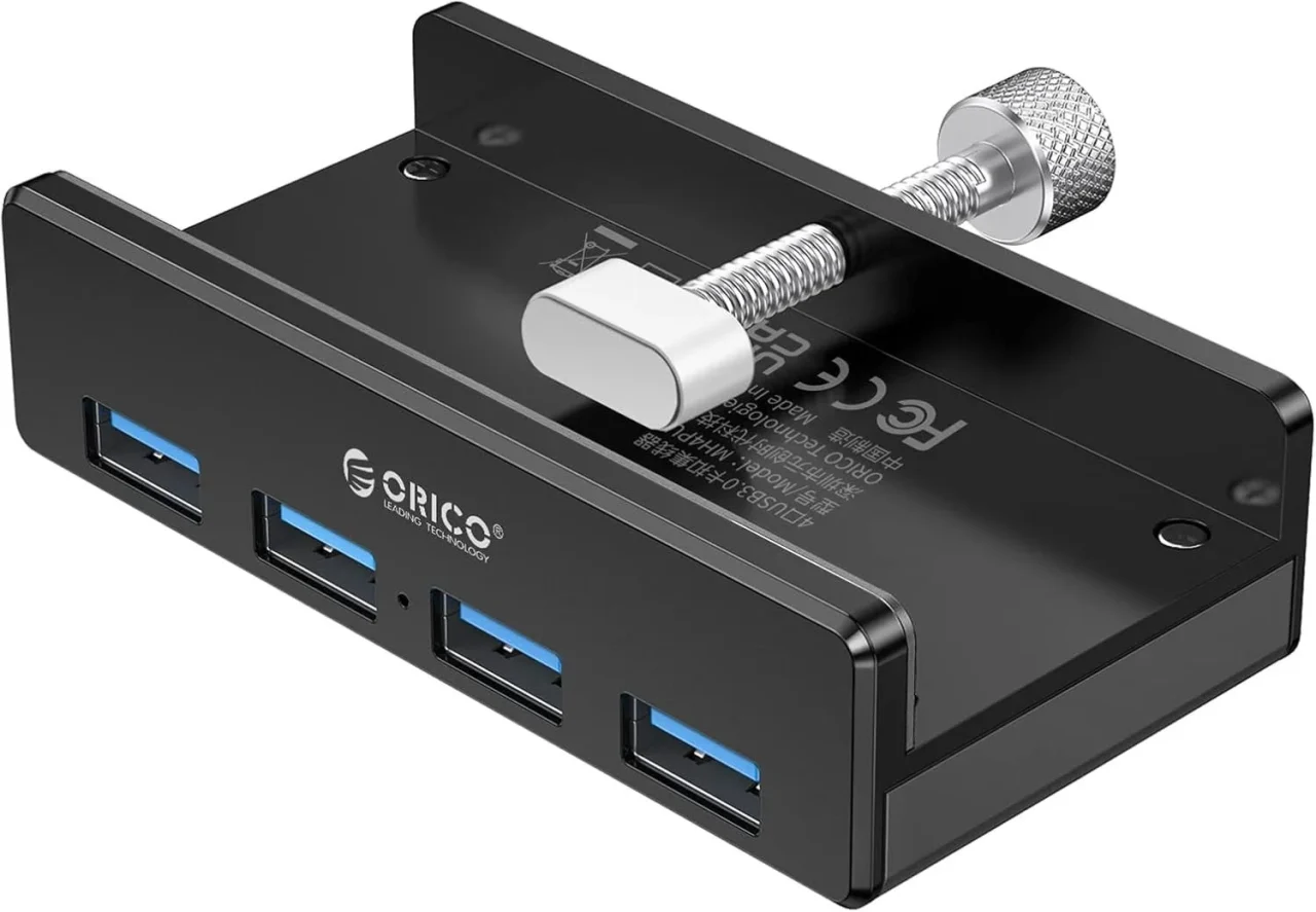 ORICO 4ポートUSB 3.0クランプ式ハブの本体とクランプ部