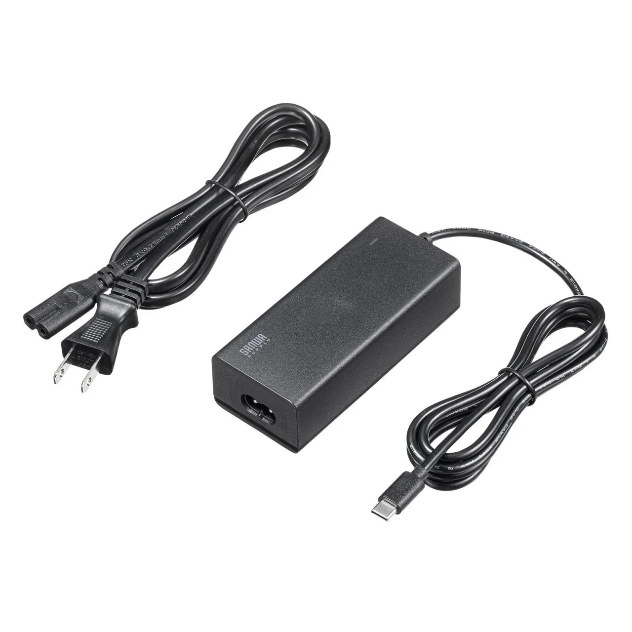 ACA-PD114BKの本体とAC電源コード、Type-Cケーブル