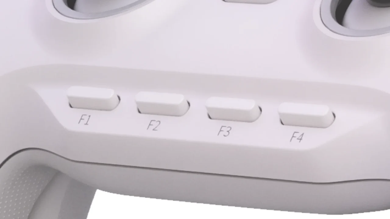 GENESISのF1〜F4ボタン部分のホワイトカラーのクローズアップ
