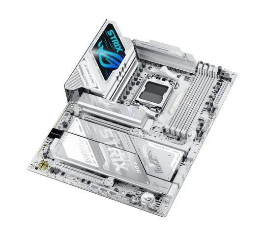 ROG STRIX X870E-A GAMING WIFI7 NEOの斜め視点