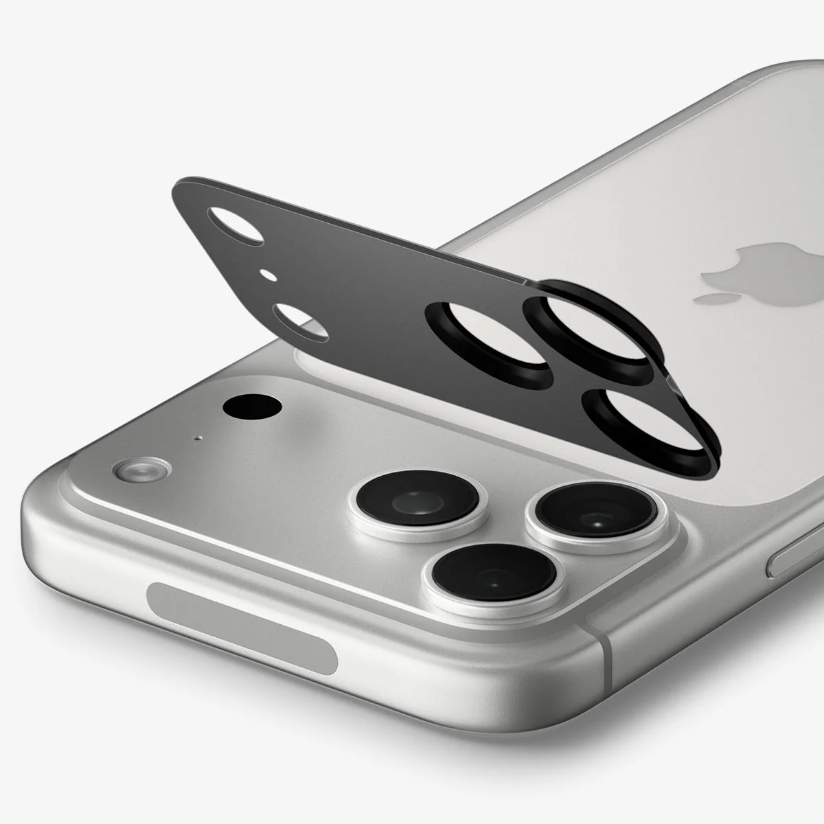 Optik Pro XLのカメラレンズ保護フィルムとiPhone 18 Proのカメラ部