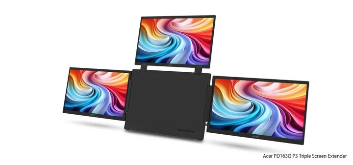 3画面を展開したAcer PD163Q P3スクリーンエクステンダー