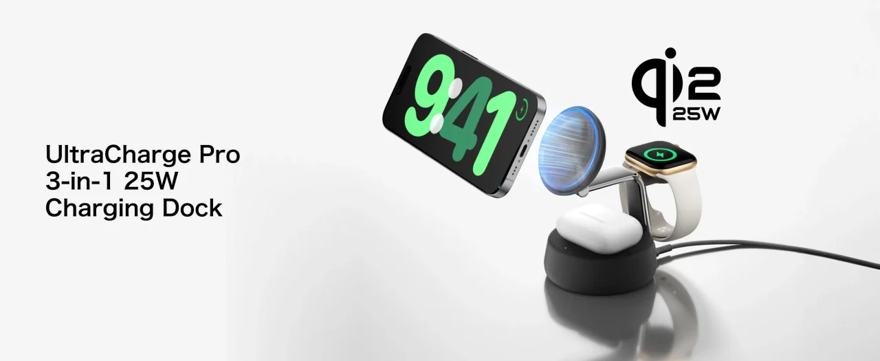 UltraCharge Pro 3-in-1 25W Charging DockとiPhone、Apple Watch、AirPods