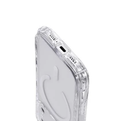 ZEROSHOCK LIGHTシリーズのiPhoneケースの側面と背面のアップ。透明なポリカーボネート素材の背面と、弾力性のあるTPUフレームが確認できる。