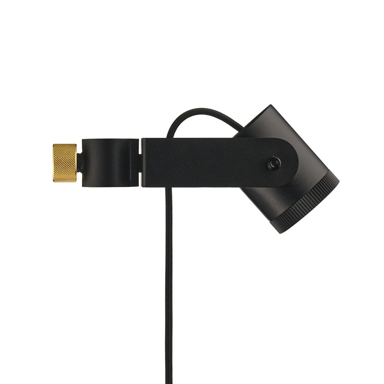 Socket(ソケット)の黒い本体と金具、コードの製品写真