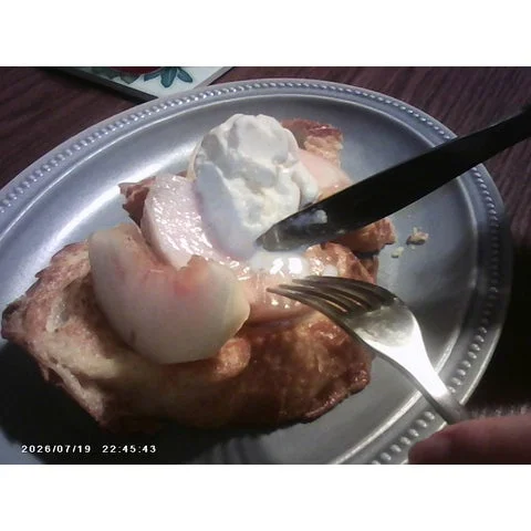 食べ物にフィルター効果が適用された写真