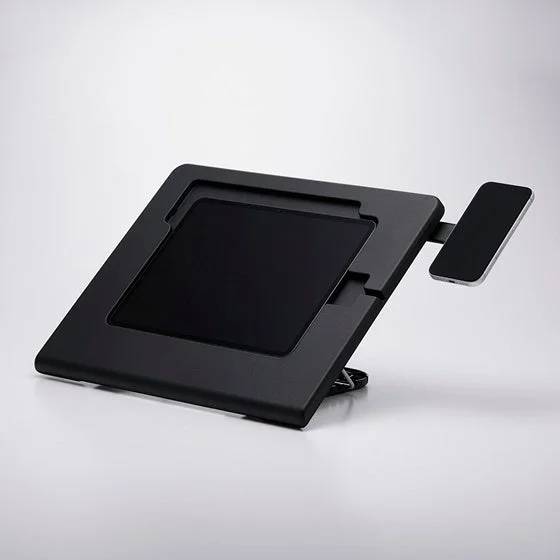 ドローイング向けタブレットスタンドの本体とマグネット式スマホスタンド