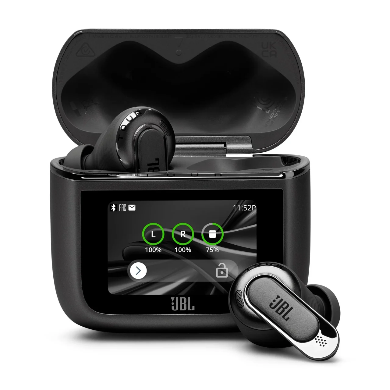 JBL TOUR PRO 3の黒いイヤホンと画面付きの開いた充電ケース