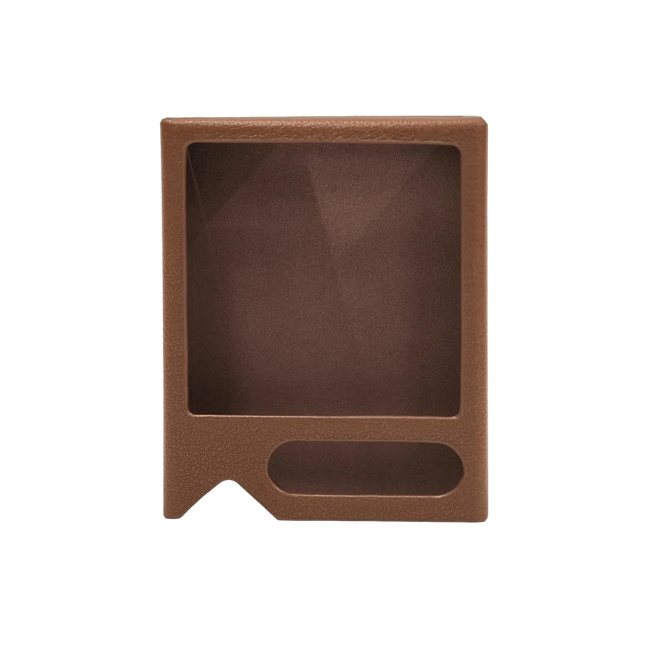 XM2 COPPER CASE Brownの前面。画面部分が開いたブラウンのレザーケース