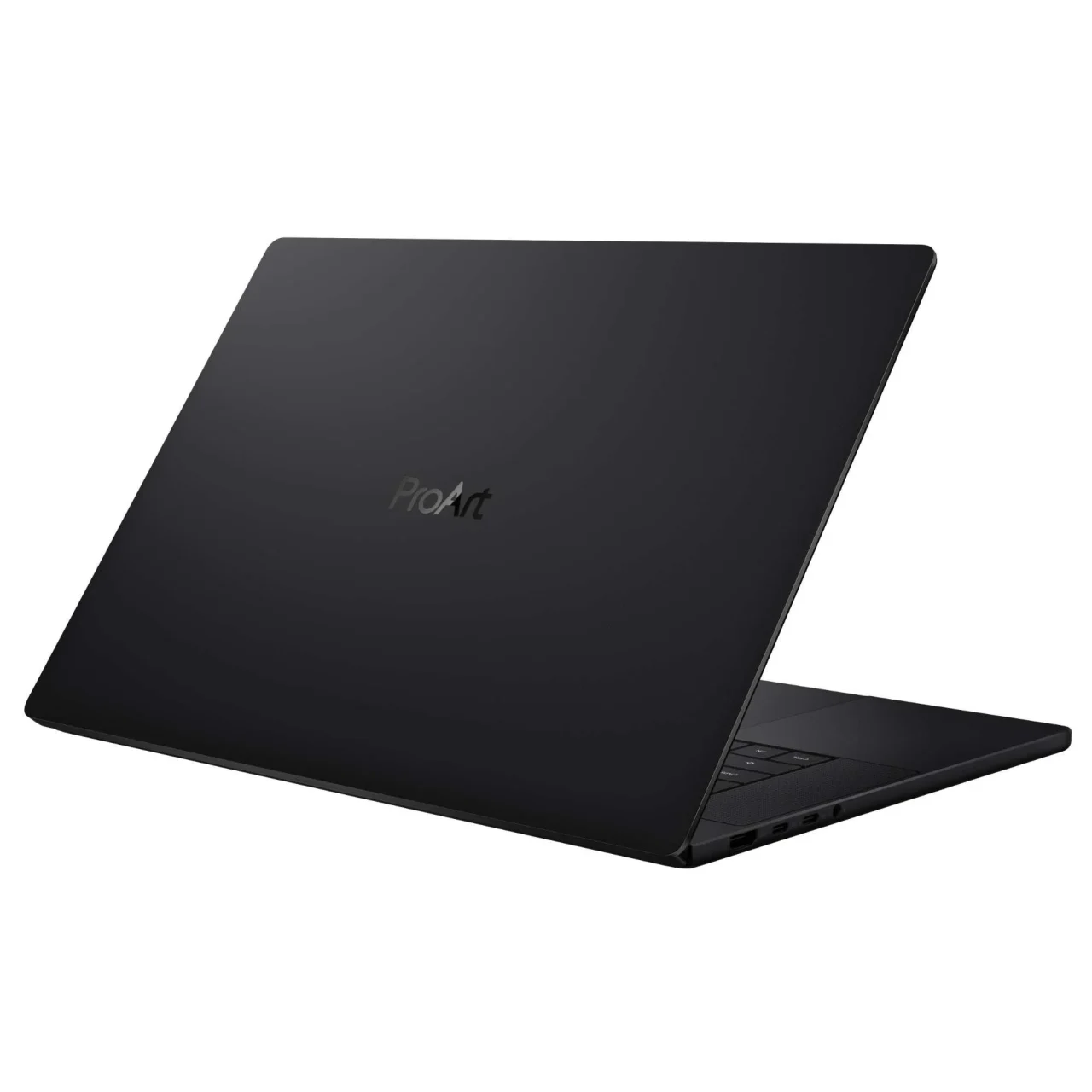 ProArt P16 (H7607) ナノブラックの天板側を斜めから見た外観