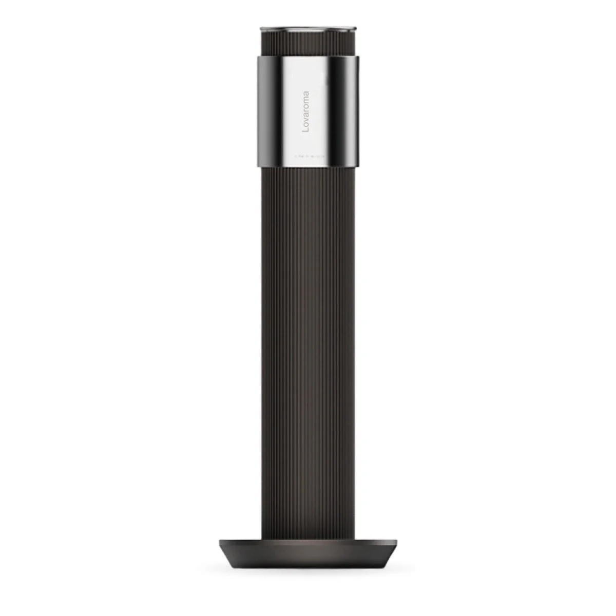 Core Diffuser Pro。縦リブ入りの黒い円筒形本体に銀色の帯と丸い台座