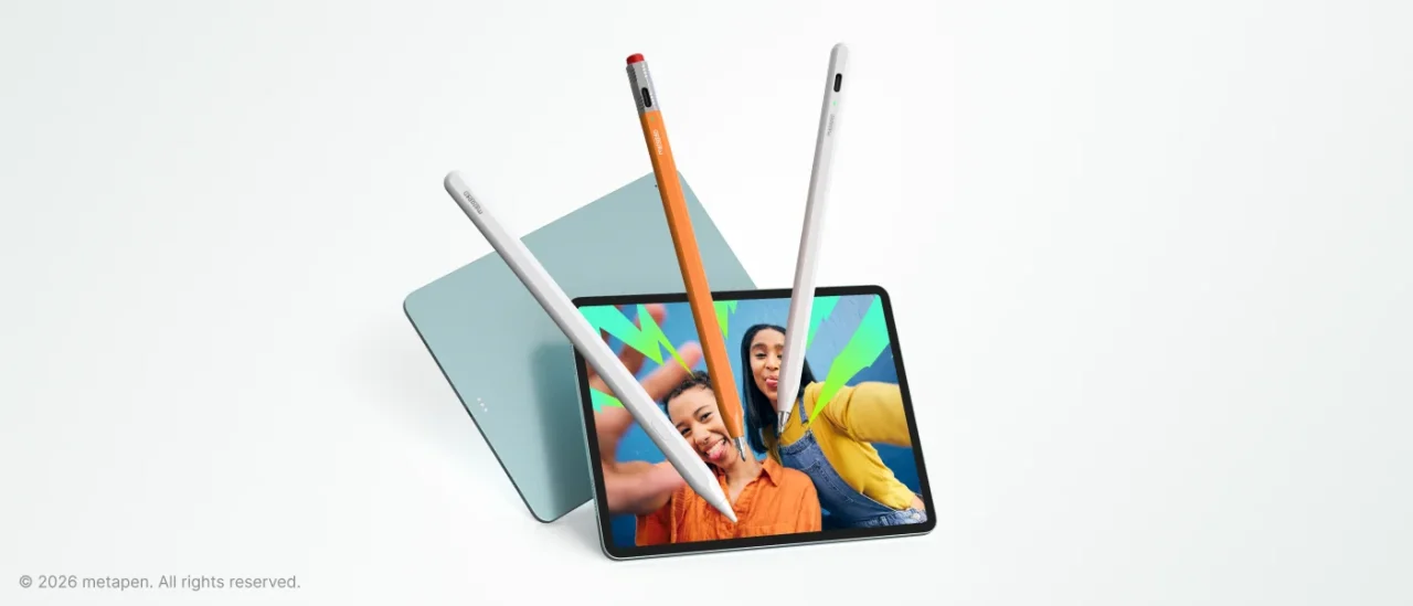Metapen A12 スタイラスペン3本とタブレットの画像