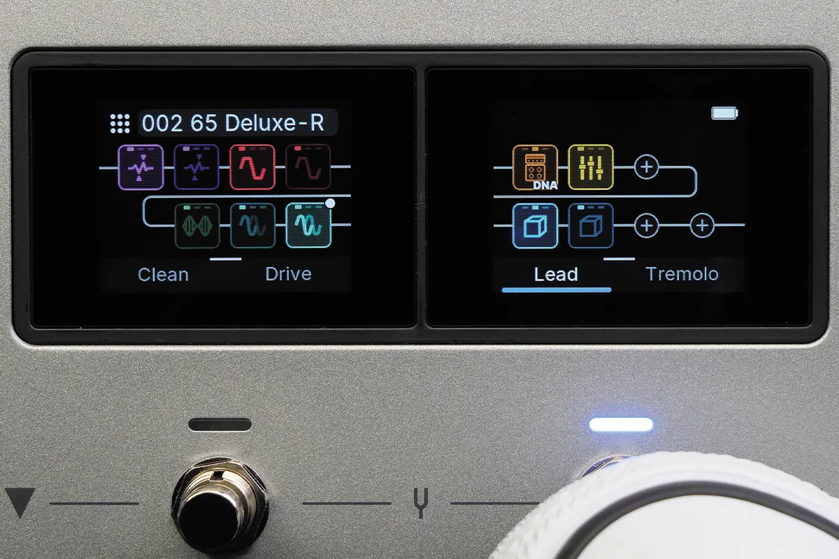 NEURIGのRIG機能を表示するデュアルタッチスクリーン