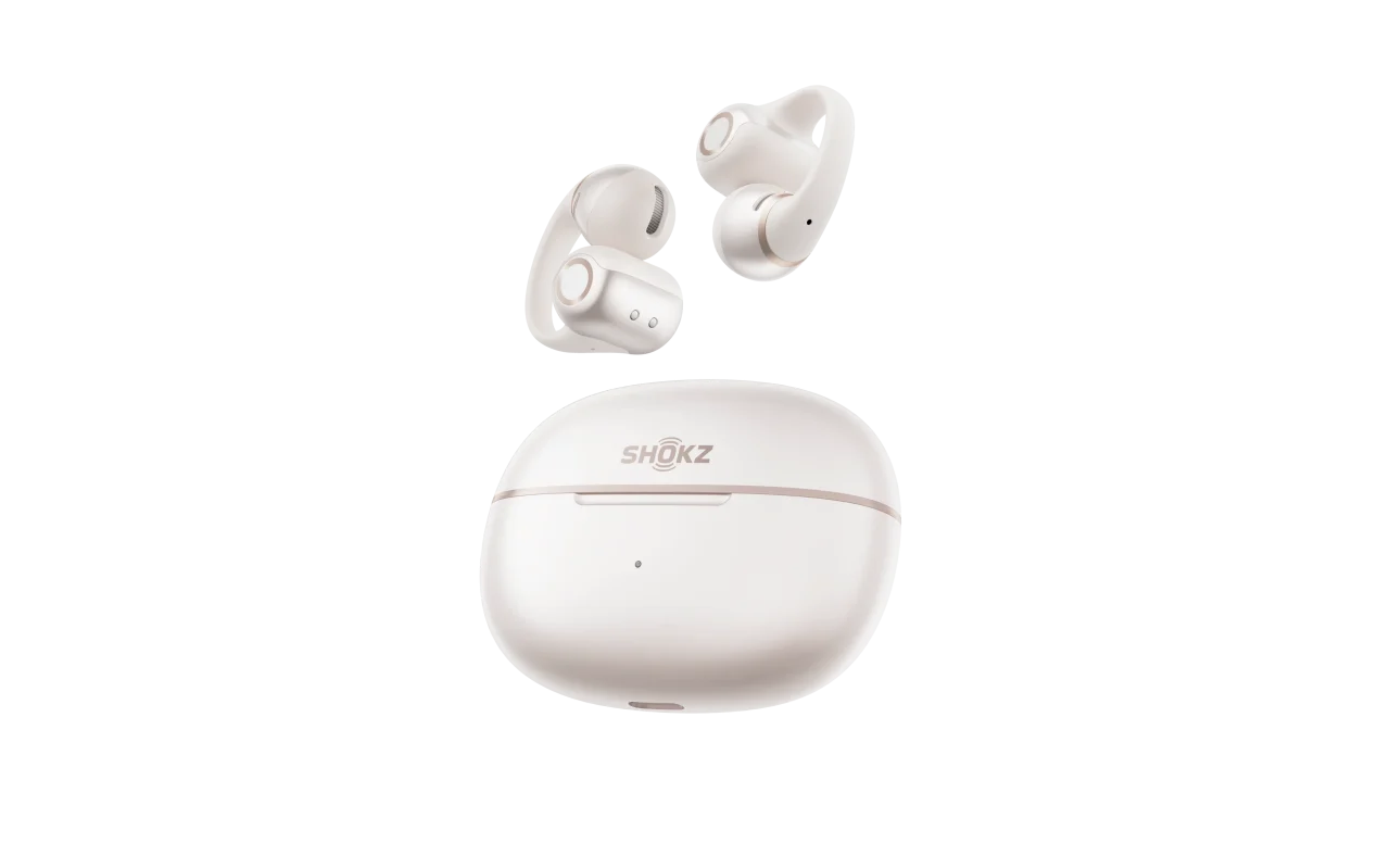 OpenDots 2のイヤーカフ型イヤホンと白い充電ケース