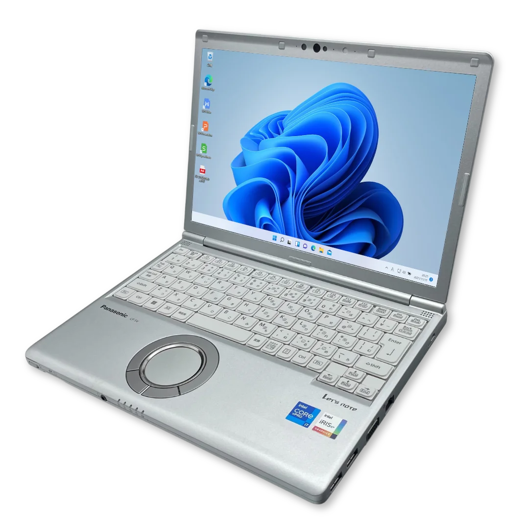 Panasonic Let's note シリーズの銀色ノートPC。画面にWindows11の壁紙
