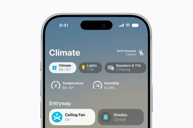 iPhoneのホームアプリ「Climate」画面。室温、湿度、シーリングファンを表示