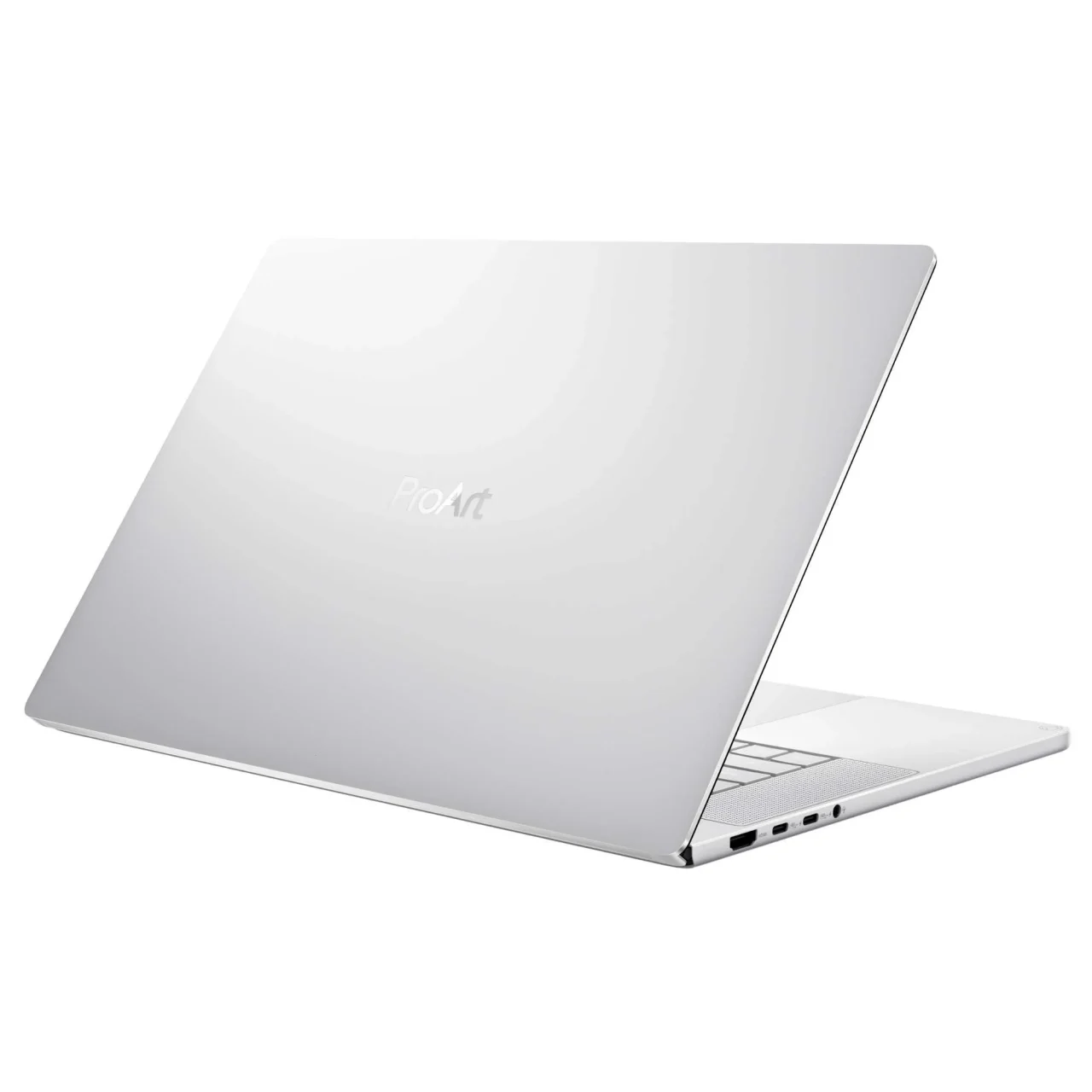 ProArt P16 (H7607) ネオホワイトの天板側を斜めから見たノートPC