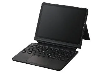 TK-CA401MMPBK 黒のケース付きキーボードを装着したiPad