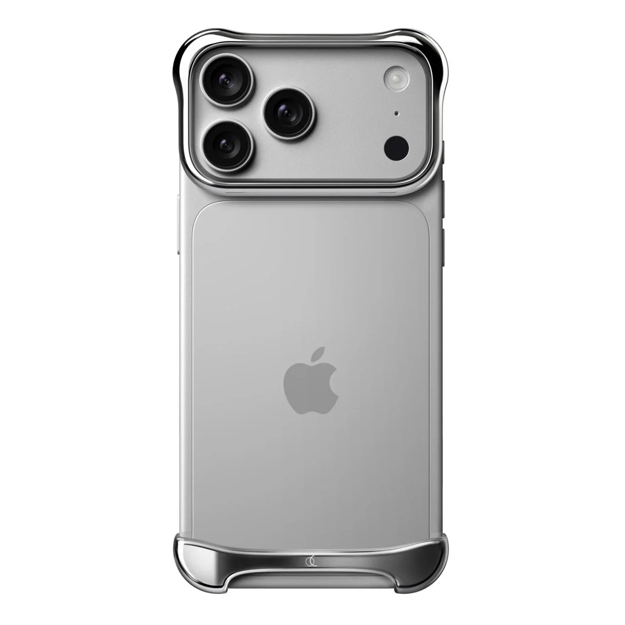 アルミ・シルバーのバンパーケースを付けたiPhone背面