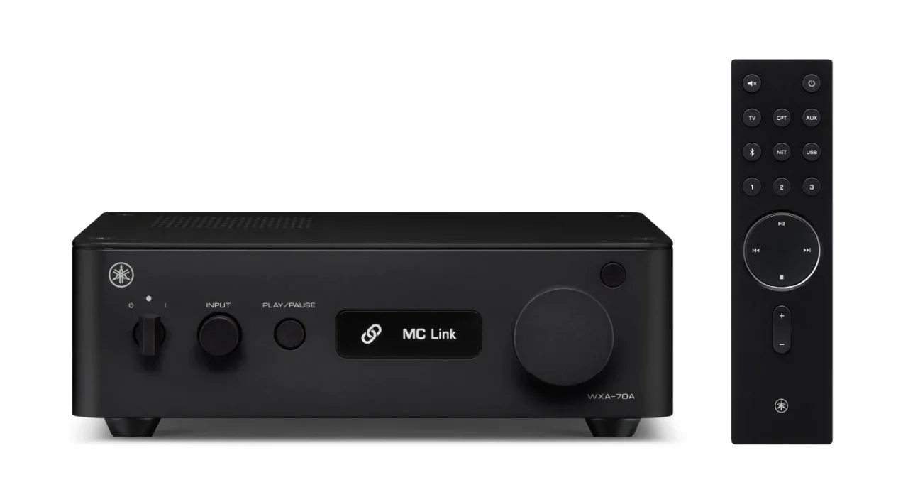 ヤマハ コンパクト ストリーミングアンプ『WXA-70A』ブラックと付属リモコン