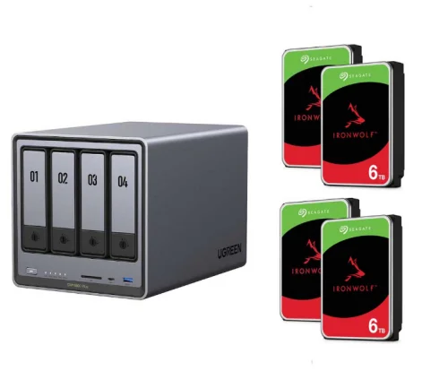 UGREEN 4ベイNASと Seagate IronWolf 6TB HDD 4台の組み合わせ