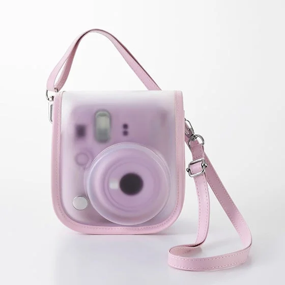 instax mini 13/12用 半透明カメラケース ピンクのストラップ付き