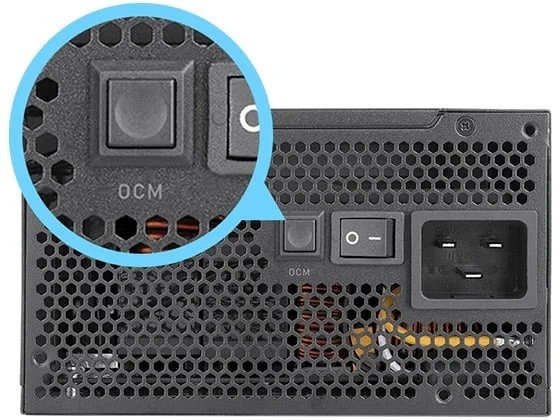TOUGHPOWER TF3 1650W TITANIUM背面のOCMオーバークロックモードボタン拡大