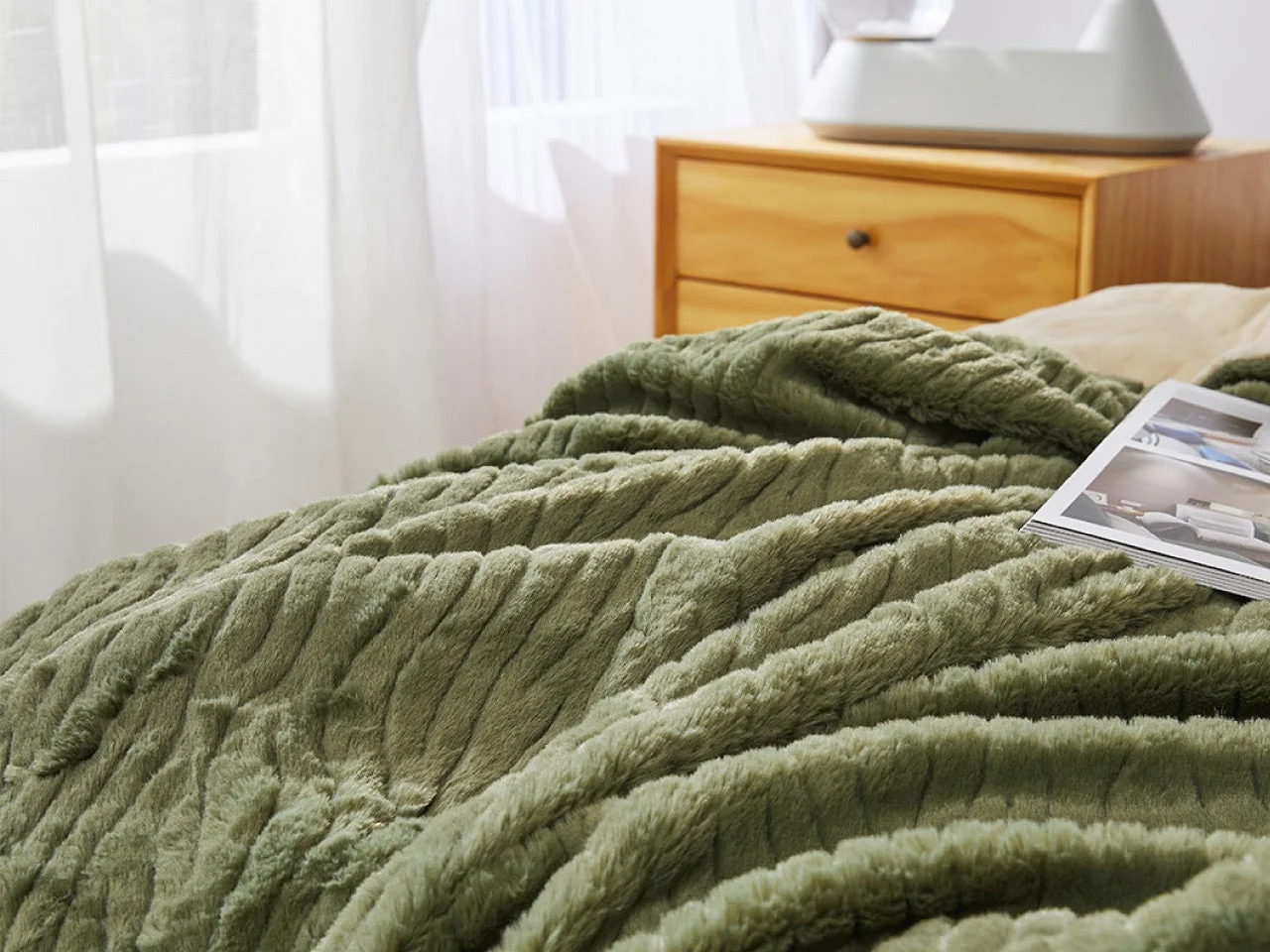 Naps ナップス 昨年モデルのグリーン。毛足の短い電気毛布