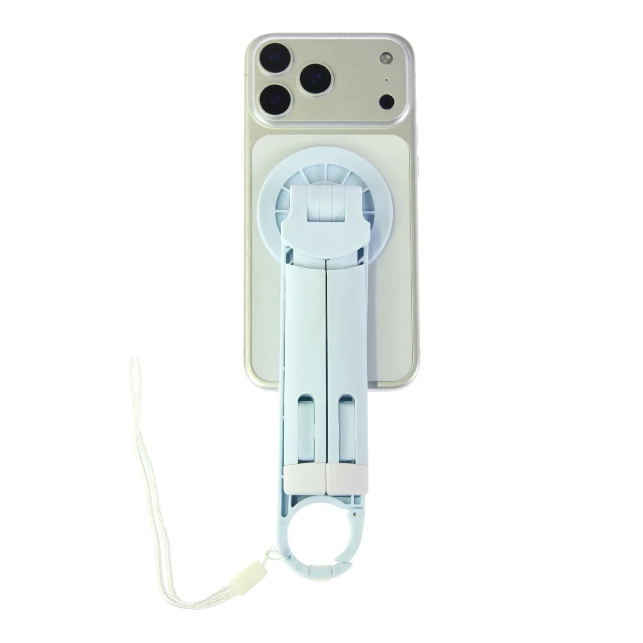 スマートフォン背面に装着した薄青色のスリック カラビナマグフレックススタンド