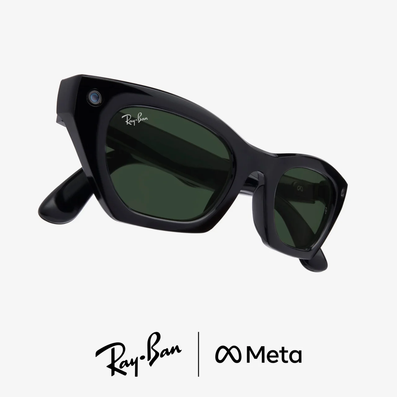 Ray-Ban Meta (Gen 3) Zena、黒フレームのキャットアイ型AIグラス