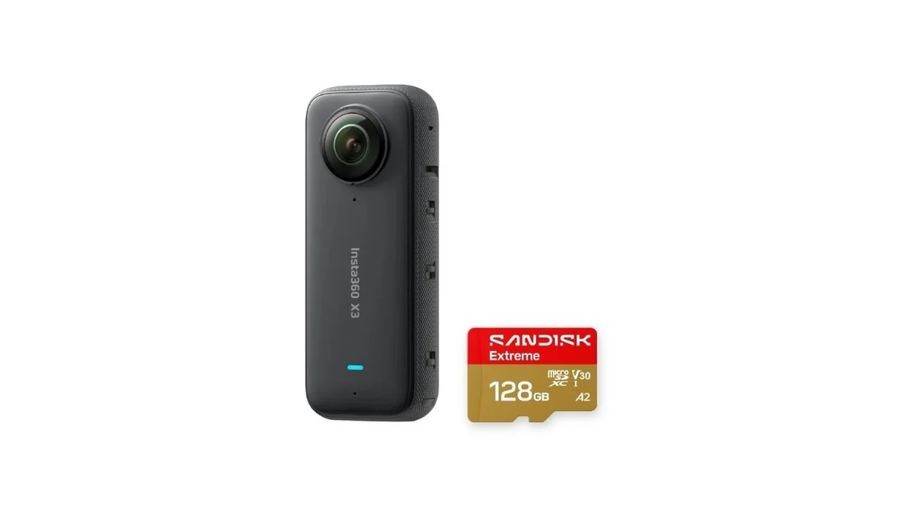 insta360 X3本体とSANDISK Extreme 128GBのmicroSDカード