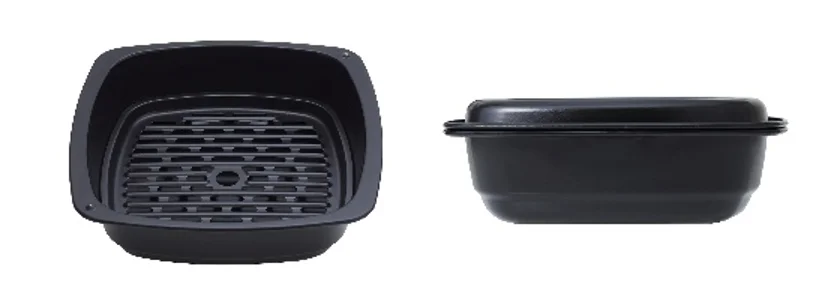 付属品のグリルパン(浅)(深)・すのこ。黒いすのこ入りの角型パンとふた付きパン