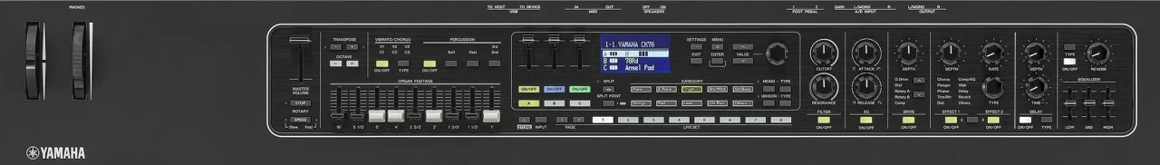 CK76のフロントパネル。One-to-Oneインターフェースのつまみやドローバー