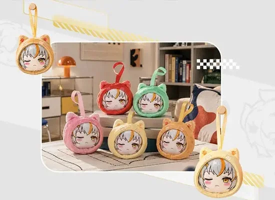 神鷹凛ぬいぐるみ。猫耳フード付きの色違い6種が並ぶ