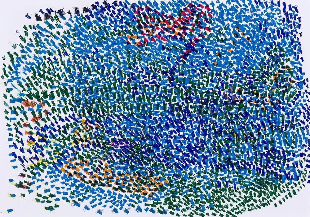 《無題（青）》 青や緑の短い線と点描で描かれたアート作品