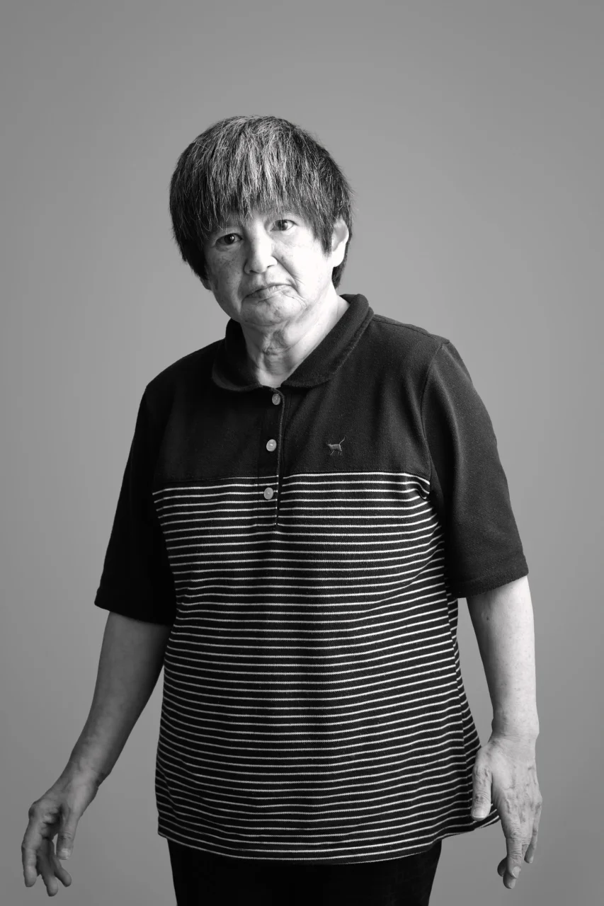 作家・工藤みどり Midori Kudoのモノクロポートレート