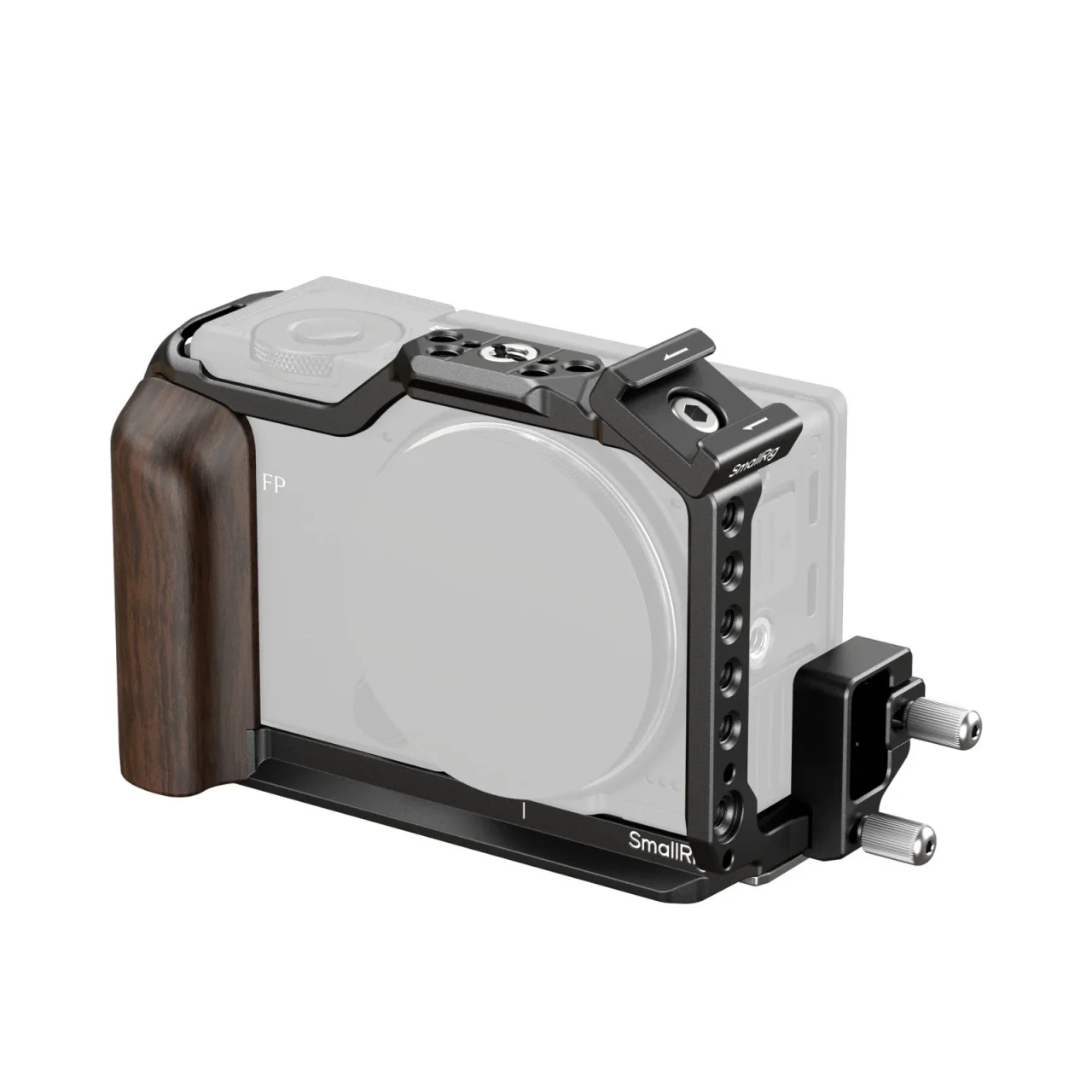 Sigma FP2用ケージを装着したカメラ。木製ハンドルとケーブルクランプ付き