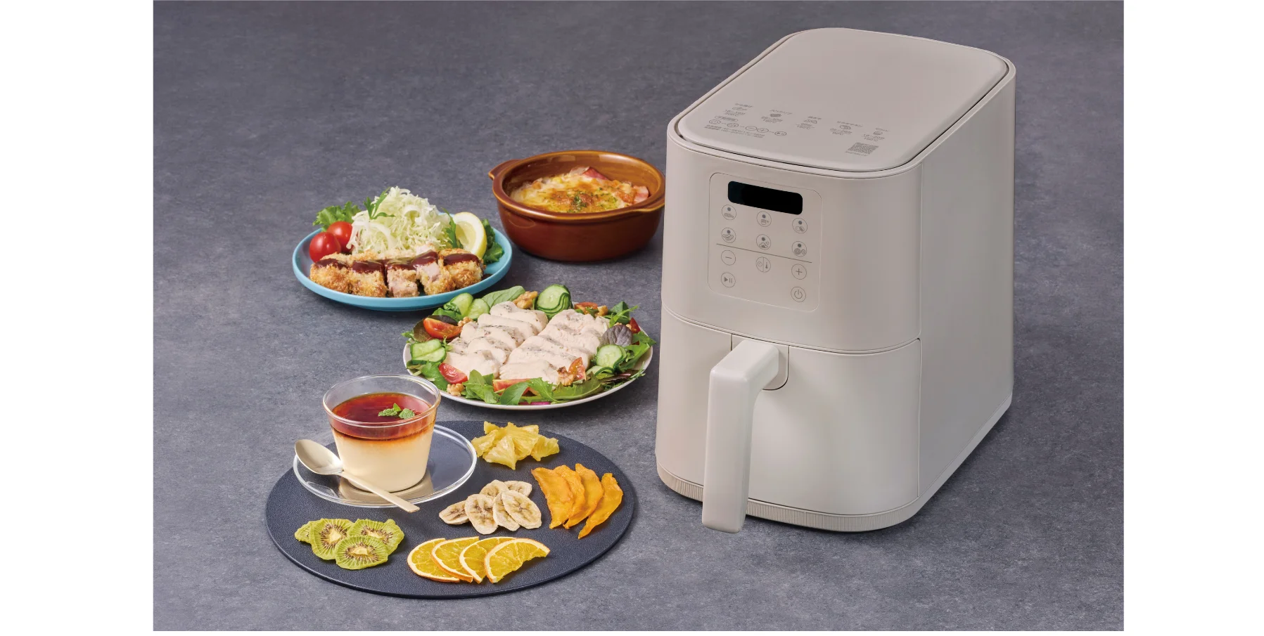 ドライフルーツも作れるノンオイルフライヤー4.0Lと調理した料理やドライフルーツ