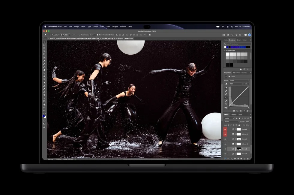 PROLED XDRディスプレイ搭載MacBook ProでPhotoshopを表示した画面